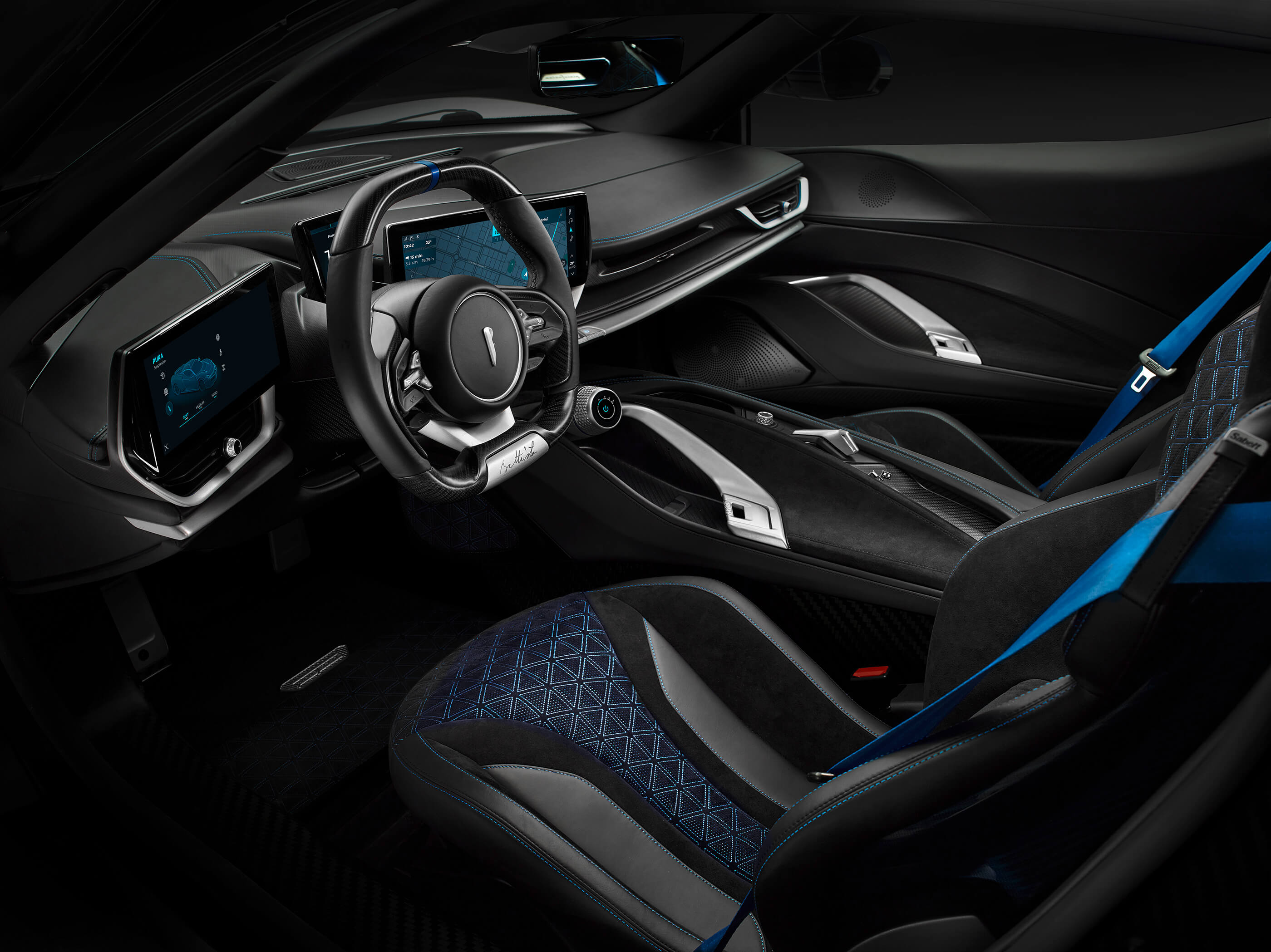 Battista Anniversario interior 2.jpg